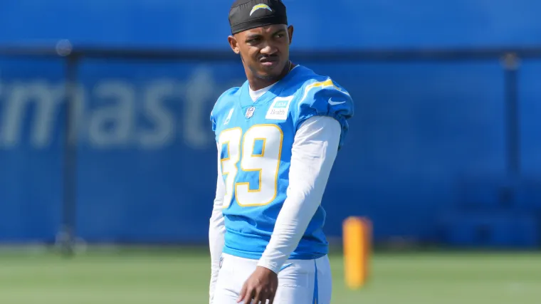 Chargers’ Eric Rogers makes huge case for roster spot before leaving with injury