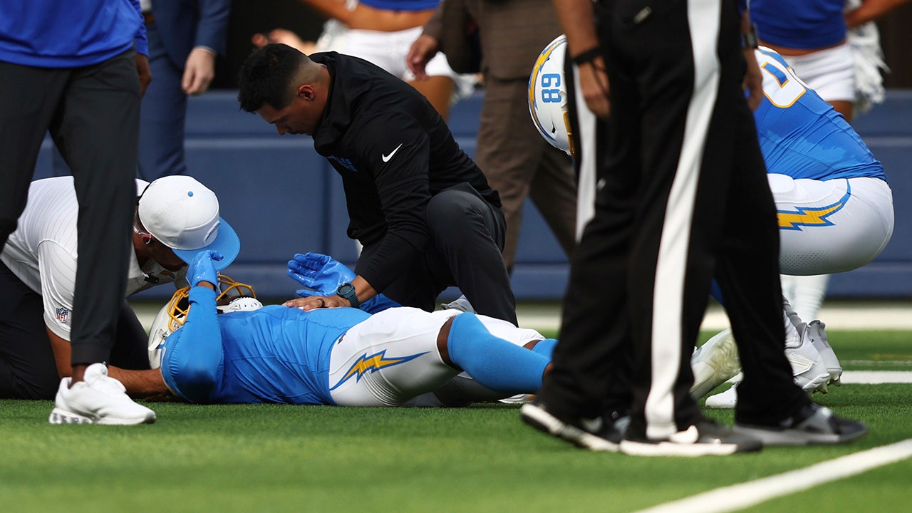 Chargers’ Quentin Johnston suffers concussion on hard hit from Rams defensive back